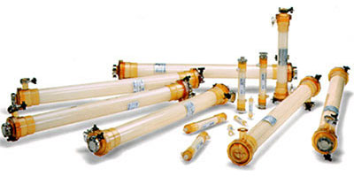 写真:旭化成マイクローザ (ケーシング収納方式の中空糸膜モジュール右図)