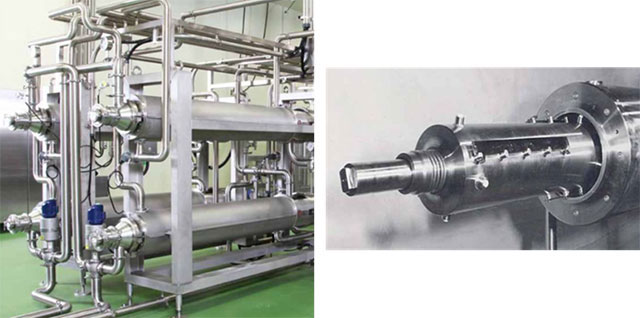 写真3. 掻取式熱交換器と掻取ブレード(右:回転ダッシヤ)